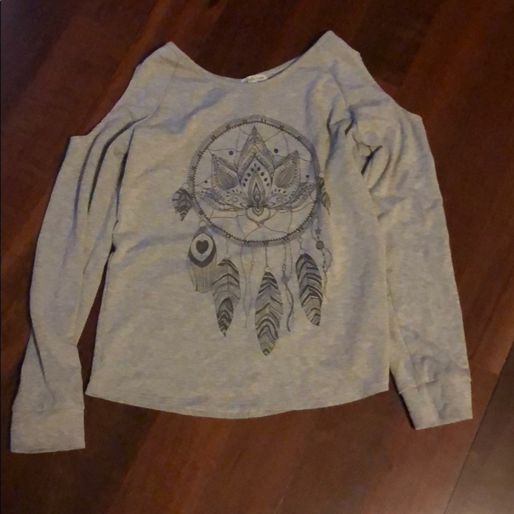 Cold shoulder shirt